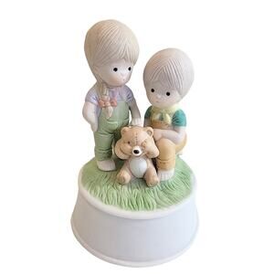 Vintage Music Box 1982 MANN Two Children with Small Teddy Bear Figure Musical 5"